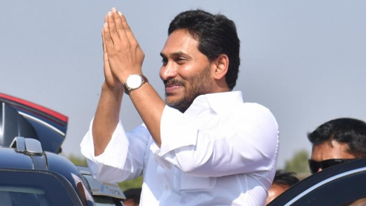 Jagan: ఎవరూ అధైర్యపడొద్దు.. రాబోయే కాలం మనదే: జగన్