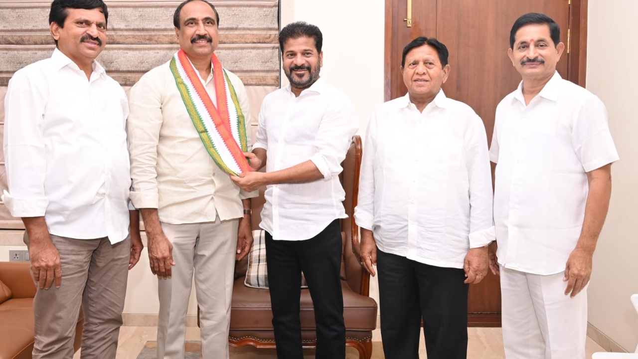 MLA Sanjay Kumar: బిగ్ బ్రేకింగ్.. కాంగ్రెస్‌లో చేరిన మరో బీఆర్ఎస్ ఎమ్మెల్యే