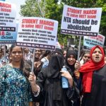 Education Ministry: నీట్‌ పేపర్‌ లీకేజ్‌పై కీలక నిర్ణయం తీసుకున్న కేంద్రం