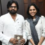 Supriya Meets Pawan Kalyan: 28 ఏళ్ల తర్వాత పవన్‌ను కలిసిన అక్కడ అమ్మాయి.. ఫొటో వైరల్..!