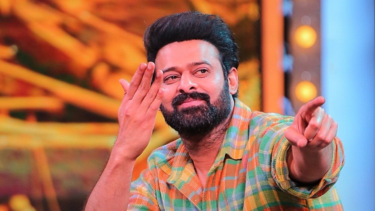 Prabhas Car Collection: డార్లింగ్ ప్రభాస్ దగ్గర ఎన్ని కార్లు ఉన్నాయో.. ఒక్కోదాని కాస్ట్ తెలిస్తే మతిపోతుంది!