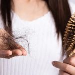 Hair Fall: జుట్టు రాలుతుందా.. అయితే మీలో ఈ లోపం ఉన్నట్లే..