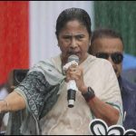 Bangladesh: బంగ్లాదేశ్ నుంచి వచ్చే శరణార్థులను ఆదుకుంటామన్న మమతా బెనర్జీ.. ఇది సరికాదంటున్న బంగ్లాదేశ్ ప్రభుత్వం