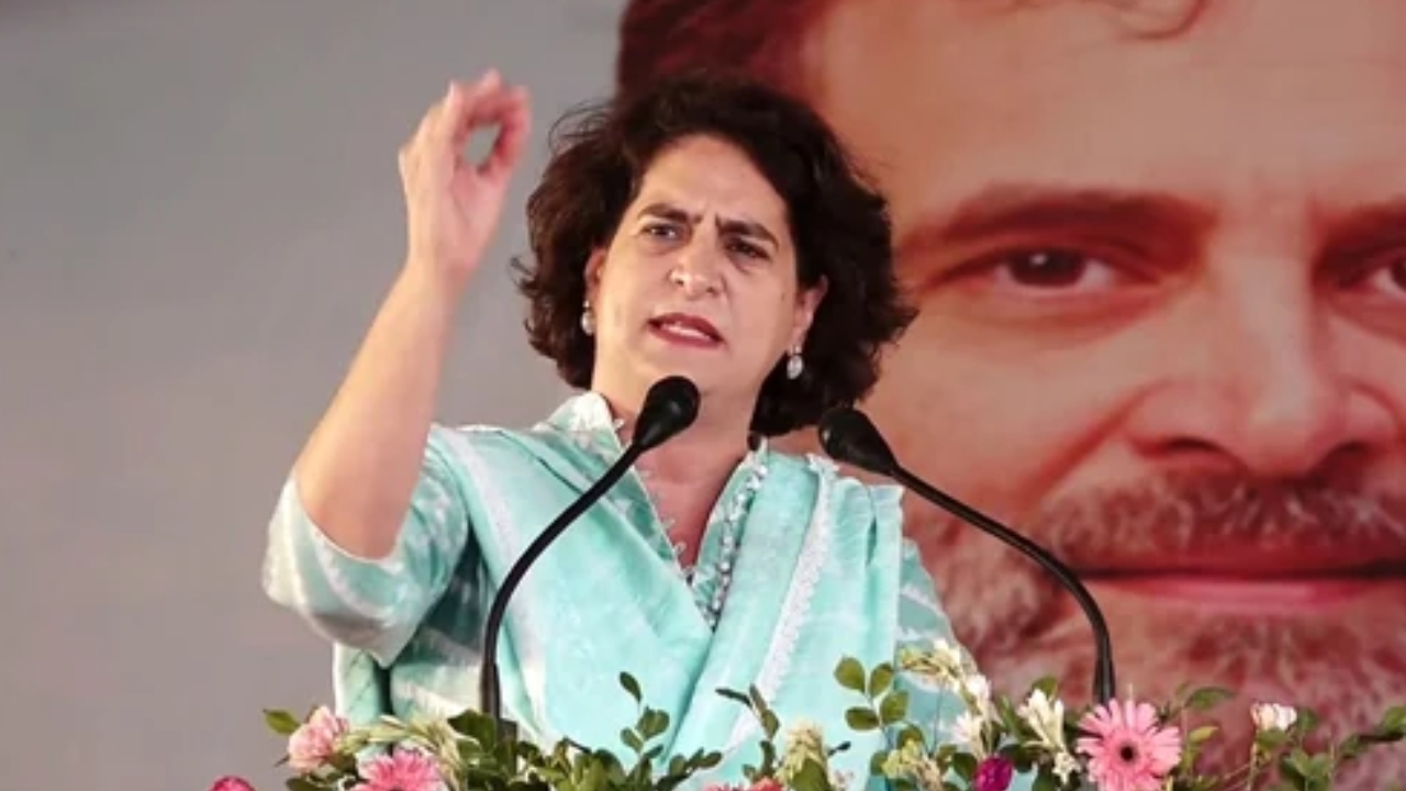Priyanka Gandhi: ఆ ఆదేశాలు వెంటనే వెనక్కి తీసుకోండి: ప్రియాంక గాంధీ
