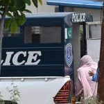 woman’s father chops her legs: డైవోర్స్ అప్లై చేసిందని, కూతురు కాళ్లు నరికిన తండ్రి