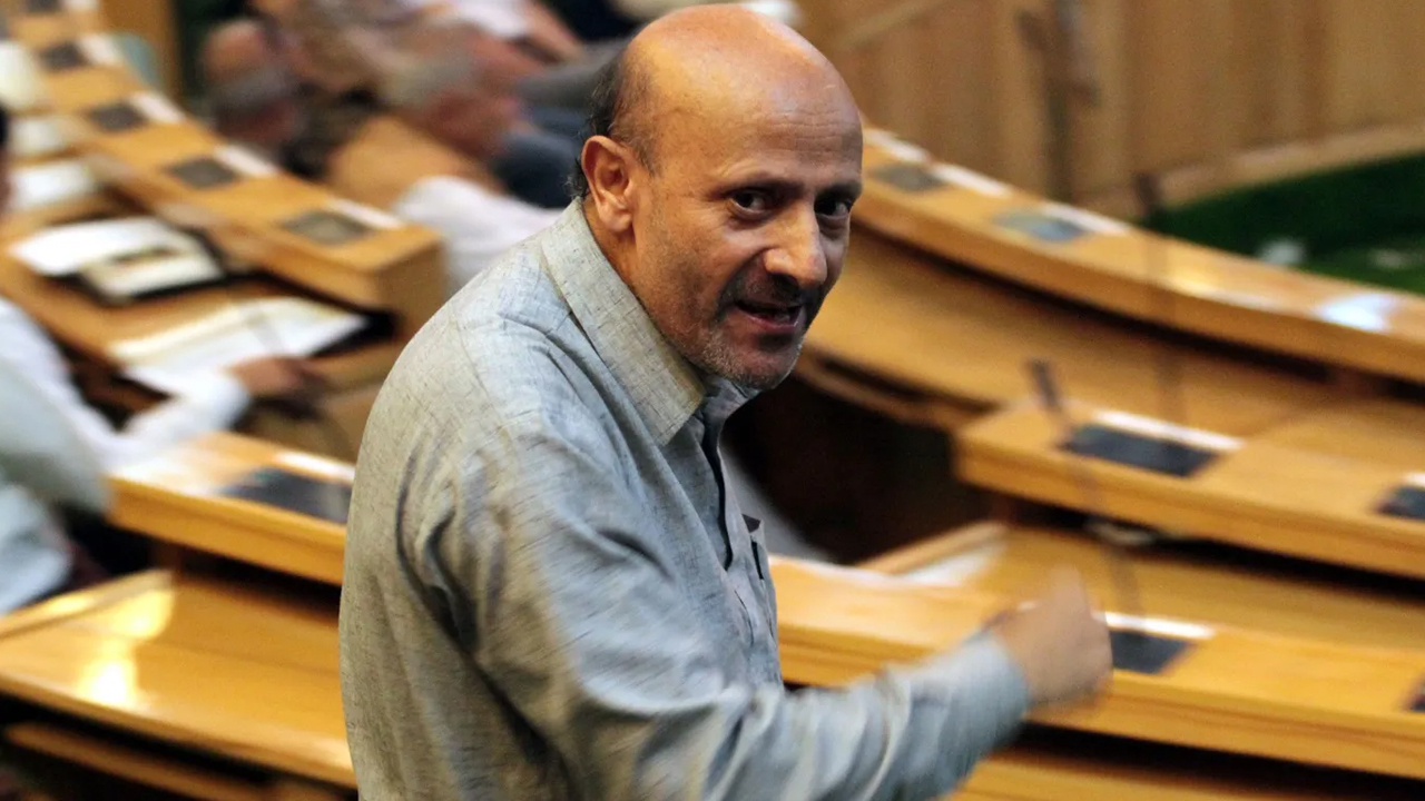 Rashid Engineer to take oath on July 5th: ఎంపీగా రషీద్‌ ప్రమాణ స్వీకారం.. అమృత్‌పాల్ మాటేంటి?