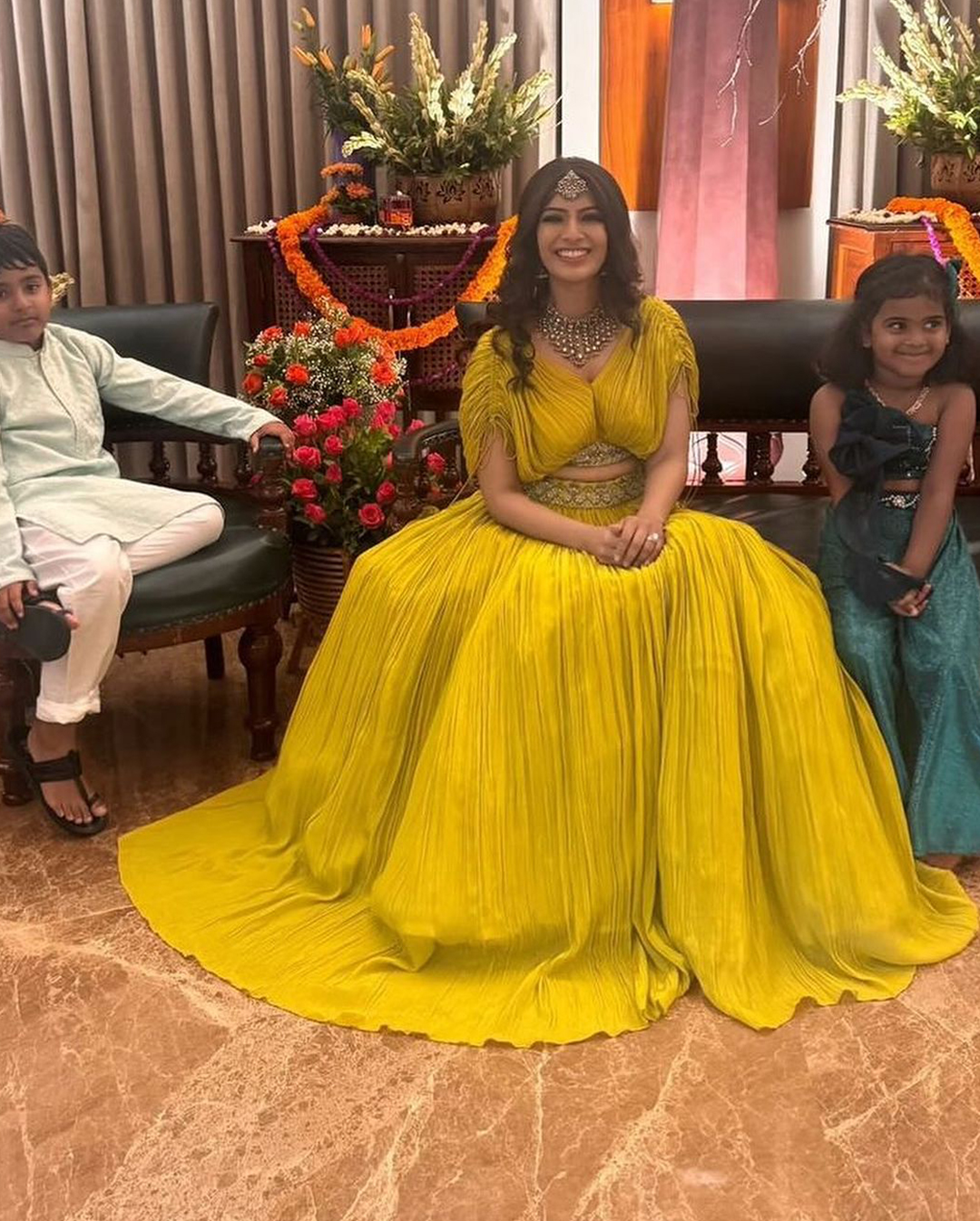 Varalaxmi – Nicholai Sachdev Pre Wedding : వరలక్షి ఇంట మొదలైన పెళ్లి సందడి.. ప్రీ వెడ్డింగ్ ఫోటోలు చూశారా?