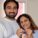Vinesh Phogat: వినేశ్ కి ఎవరూ డబ్బులివ్వలేదు: భర్త సోమ్ వీర్