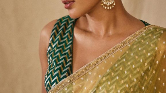 Hebah Patel: శారీలో అబ్బా అనిపించిన హెబ్బాపటేల్.. ఫొటోలు భలే ఉన్నాయ్