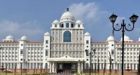 Rent Problems for ATM: రెంట్ కట్టనందుకు ఏటీఎంకు తాళం.. సోషల్ మీడయాలో వీడియో వైరల్
