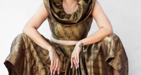Anasuya Bharadwaj: కొత్త రకం డ్రెస్సులో అనసూయ.. లుక్ అదిరిపోలా!