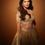 Malavika Mohanan Birthday: రాజాసాబ్ సెట్స్‌లో హీరోయిన్ బర్త్ డే సెలెబ్రేషన్స్.. ఫొటోలు వైరల్
