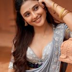 Ritika Nayak: లంగా ఓణీలో రితికానాయక్ అందాలు.. సొగసు చూడతరమా..
