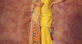 Amyra Dastur: ఎల్లోరా శిల్పంలా మెరిసిపోతున్న అమైరా దస్తూర్