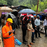 Uttarakhand Floods: చార్ ధామ్ యాత్రికులకు బ్యాడ్ న్యూస్..ప్రయాణాలు వాయిదా వేసుకోండి