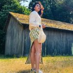 Pooja Hegde: అవకాశాలు లేకున్నా.. అందాల ఆరబోత అవసరమే అంటున్న బుట్టబొమ్మ