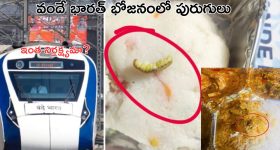 Mahindra XUV 700: మహీంద్రా కార్‌పై కళ్లుచెదిరే డిస్కౌంట్లు.. ఇప్పుడు ఎంతకు కొనేయొచ్చంటే..?