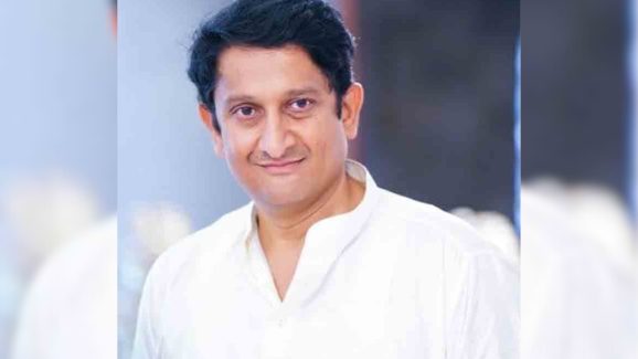 Lanc Enroachment: శ్రీధర్ రావు.. బరితెగింపు.. ప్రభుత్వ భూమి తనదంటూ బెదిరింపులు