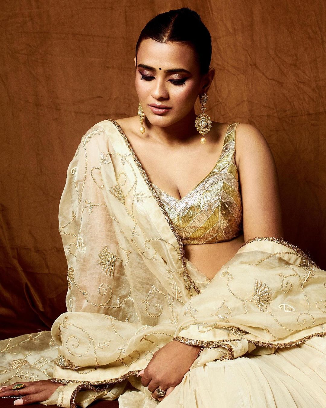 Hebah patel: హెబ్బా‌పటేల్ వీకెండ్ స్పెషల్