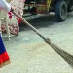 Sweeper Jobs: ఏంటండీ ఈ విడ్డూరం.. రోడ్లూడ్చే పనికి 46 వేల మంది గ్రాడ్యుయేట్ల పోటీ