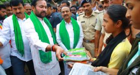 BJP: మున్నేరుకు రిటైనింగ్ వాల్, వరద బాధితులను కేంద్రం ఆదుకుంటుంది: కేంద్రమంత్రి