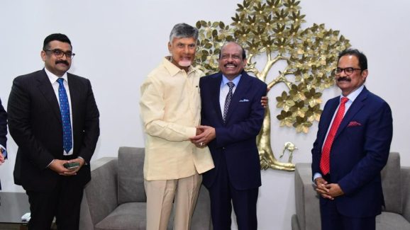 Investments In AP: ఇంటర్నేషనల్ కంపెనీ ఏపీకి రాక.. వైజాగ్ లో లుల్లు మాల్.. యువతకు ఉపాధి మెండు