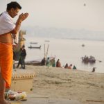 Rivers and Coins: నదుల్లో నాణేలు విసరడం వెనుక కారణమేమిటి? నదులను దైవంగా ఎందుకు పూజిస్తారు?