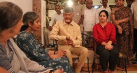 Gujarath insident: గణేశుని నిమజ్జనంలో అపశృతి.. నదిలో మునిగి 8 మంది మృతి