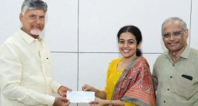 Nandamuri Mohan Roopa: వరదల బాధితుల కోసం నందమూరి మోహన్ రూప భారీ విరాళం