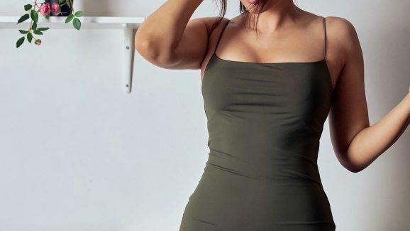 Shraddha Das: అబ్బా.. గుండెలను పిండేస్తున్న అందాల విస్ఫోటనం Shraddha Das: అబ్బా.. గుండెలను పిండేస్తున్న అందాల విస్ఫోటనం