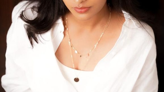 Sonia Akula: సోనియా ఆకుల.. ఏదైనా ఇచ్చేసే విశాల హృదయం, ఆమె పిక్స్ ఏంటీ ఇలా ఉన్నాయ్!