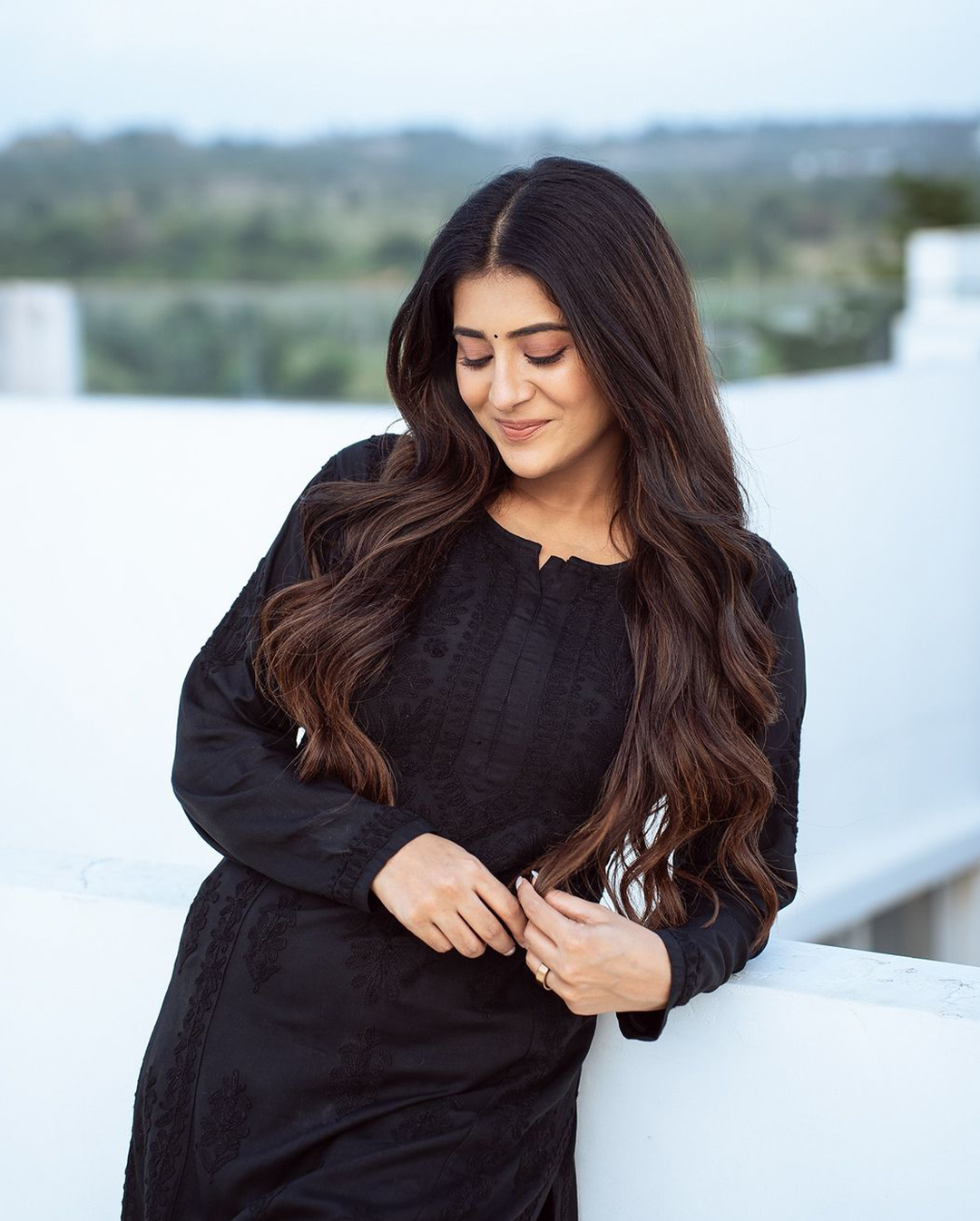 Rashi Singh: ముసి ముసి నవ్వులతో మురిపిస్తున్న రాశీ సింగ్..