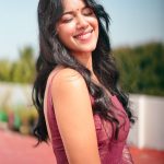 Mirnalini Ravi: నీ చిట్టి నవ్వుకు కుర్రాళ్ల గుండె ఖల్లాసే.. మృణాళిని!