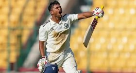 Duleep Trophy 2024: మళ్లీ ముంబై బ్యాటర్ వచ్చాడు.. అదరగొట్టిన ముషీర్ ఖాన్..181