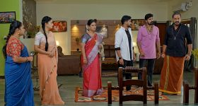 Satyabhama Serial Today Episode September 25: సత్యను పక్కనపెట్టిన క్రిష్.. క్రిష్ ను తీసుకెళ్తానని మహదేవయ్యకు సత్య సవాల్..