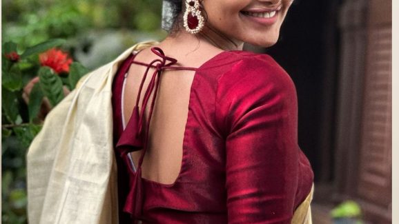 Anupama Parameswaran: ఓణం కోసం ముస్తాబయిన అనుపమ.. ఈ ముద్దుగుమ్మను చూడడానికి రెండు కళ్లు చాలవు!