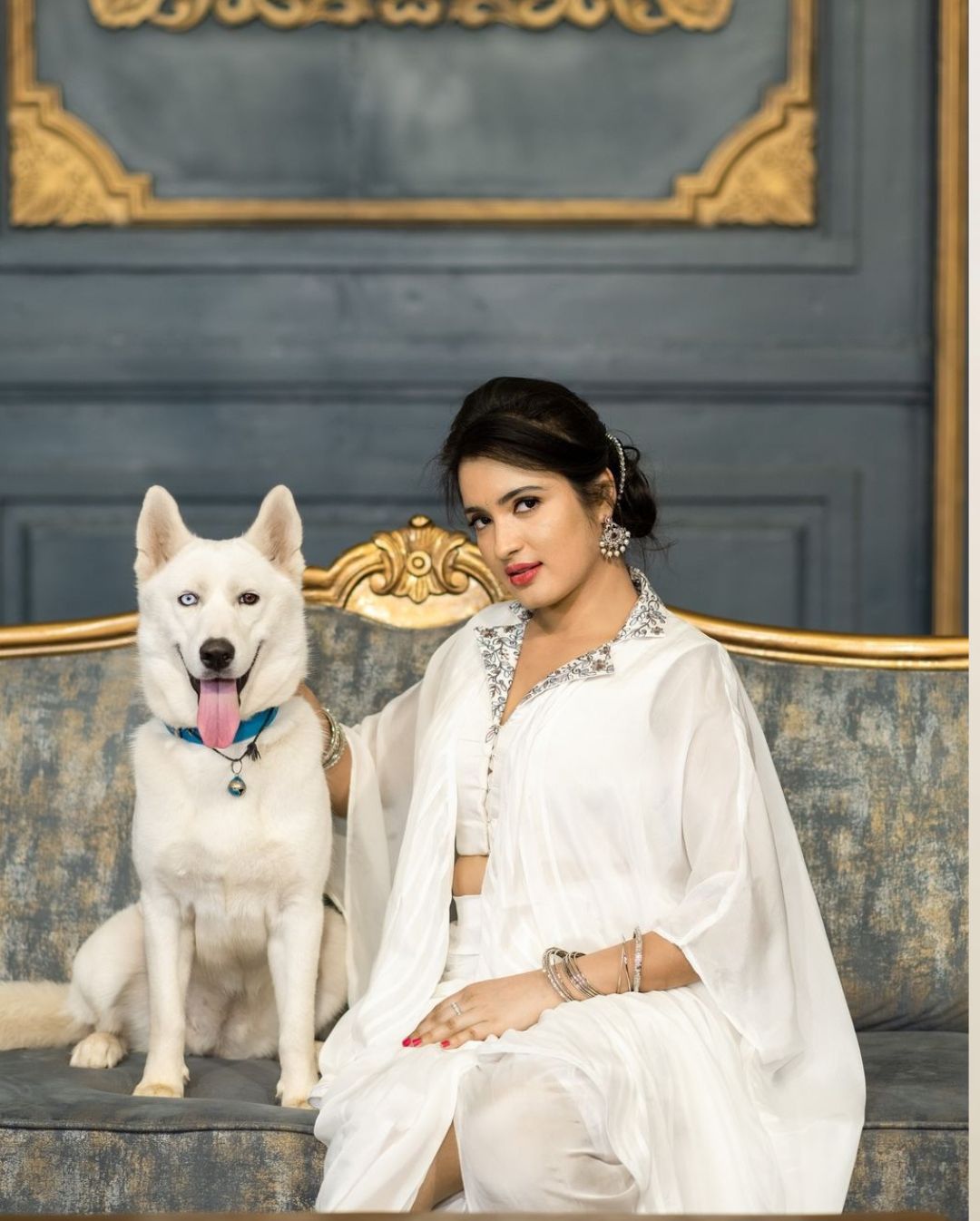 Bigg Boss Rathika: వైట్ డ్రెస్‌లో ‘బిగ్ బాస్’ బ్యూటీ అందాలు.. మహారాణిలాగా ఉందంటూ ఫ్యాన్స్ కామెంట్స్