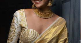 Keerthy Suresh: గోల్డ్ రంగు చీరలో ముస్తాబయిన గోల్డెన్ బ్యూటీ.. అన్ని అవార్డులు నీకే అంటున్న ఫ్యాన్స్