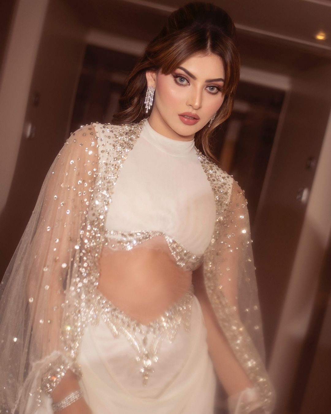 Urvashi Rautela : అందాల విందు చేసిన ఊర్వశి.. పిచ్చెక్కిపోతున్న ఫ్యాన్స్!