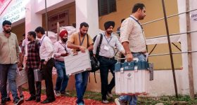 Jammu and Kashmir Elections: జమ్మూకశ్మీర్‌లో రెండో విడత పోలింగ్.. పోరు రసవత్తరం!