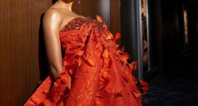 Pooja Hegde: బుట్టబొమ్మ అందాలు చూడతరమా.. భలే ఉందే