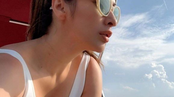 Raai Laxmi: బికినీలో ‘రత్తాలు’ అందాల విధ్వంసం.. హాట్ ఫోజులకు కుర్రకారు ఫిదా