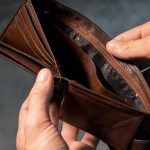 Money Vastu Tips: ఈ ఖాళీ వస్తువులు ఇంట్లో ఉంటే ధనవంతుడు కూడా దరిద్రుడు అవుతాడు.. తస్మాత్ జాగ్రత్త..!