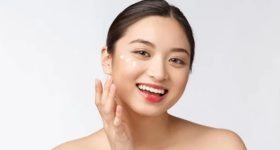 Skin Whitening Tips: ముఖం తెల్లగా మెరిసిపోవాలంటే.. ఇవి వాడండి
