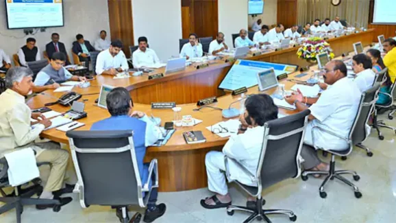 AP Cabinet Meeting: సిలిండర్లపై మూడు గ్యాస్‌ కంపెనీలతో ఒప్పందం.. మంత్రి నాదెండ్ల మనోహర్‌