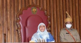 MLC Zakia Khanam: ఎమ్మెల్సీ సిఫార్సు లేఖపై శ్రీవారి బ్రేక్ దర్శనం టికెట్ల విక్రయం.. భక్తుడి ఫిర్యాదు.. ఎమ్మెల్సీపై కేసు నమోదు