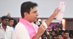 Janvada Farm House Case: కేటీఆర్ స్పందించరేమి? ఫ్యామిలీతో రేవ్ పార్టీలో పాల్గొన్నారా?