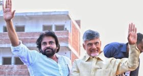 Chandrababu - Pawan Kalyan: తగ్గేదెలే అంటున్న పవన్ కళ్యాణ్.. సూపర్ అంటూ కితాబిస్తున్న చంద్రబాబు.. అసలేం జరుగుతోంది ?