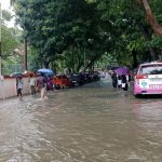 Chennai Floods: చెన్నై చంద్రమా కాదు.. ఛిద్రమే.. ఎటు చూసినా జల ప్రళయమే.. ఒక్క ఐడియాతో వాహనాలు సేఫ్.. ఇప్పుడెలా ఉందంటే ?