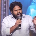 Hyper Adhi At Lucky Bhaskar Event: సినిమా స్పీచ్ లో కూడా పొలిటికల్ టచ్ వదలలేదు